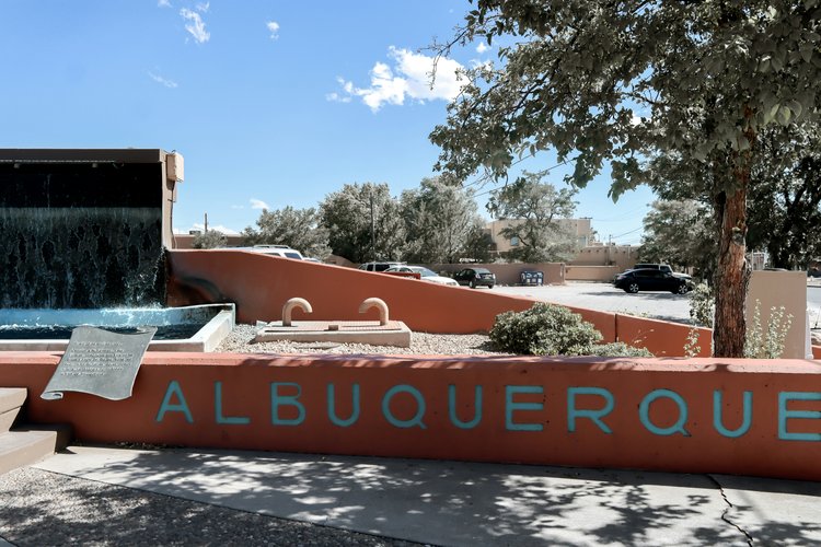 Image of a plaza on a sunny day in Albuquerque