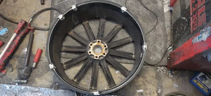 Javies Tire Service