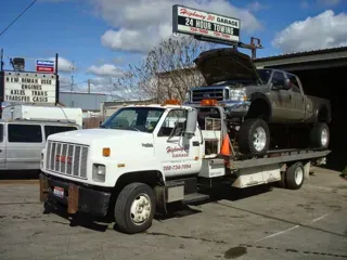 Highway 30 Garage & Towing