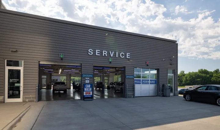 AutoNation Ford North Canton Service Center