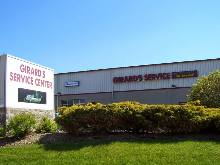 Girard's Service Center