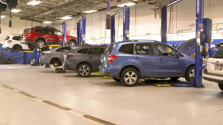 Driveway Subaru of Moon Township Service Center