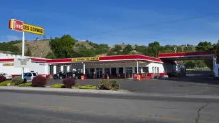 Les Schwab Tire Center