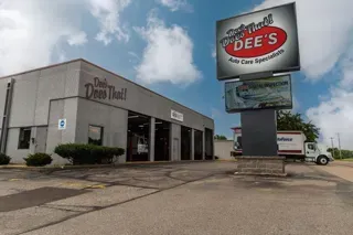 Dee's Auto Care Specialists - Onalaska