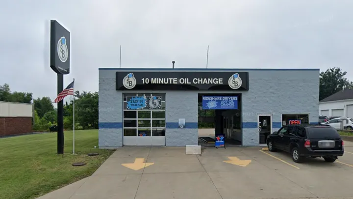 Strickland Brothers 10 Minute Oil Change