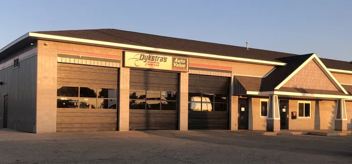 Dykstra’s Auto – Byron Center