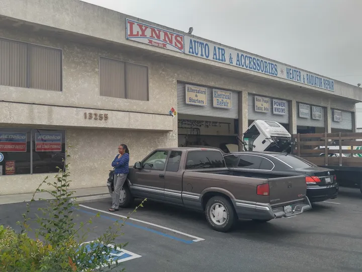 Lynn's Auto Air, Inc.