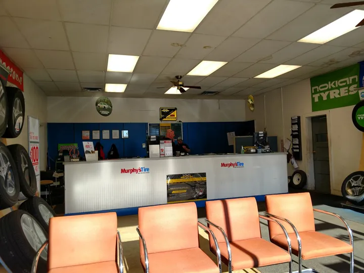 Murphy's Tire Auto Service Center