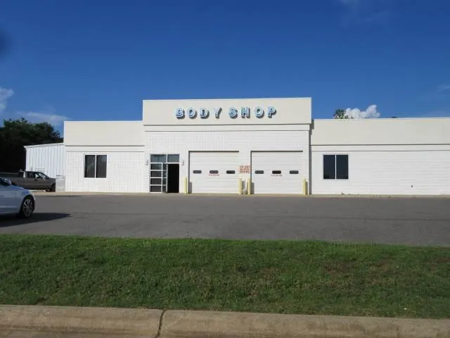 Collision Center at Tuscaloosa Ford