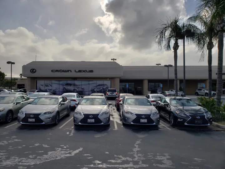 Crown Lexus Service Center