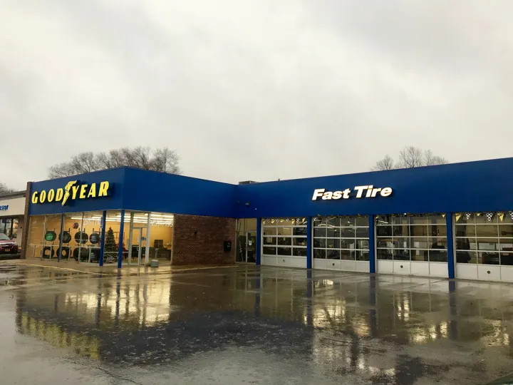 Fast Tire Des Moines