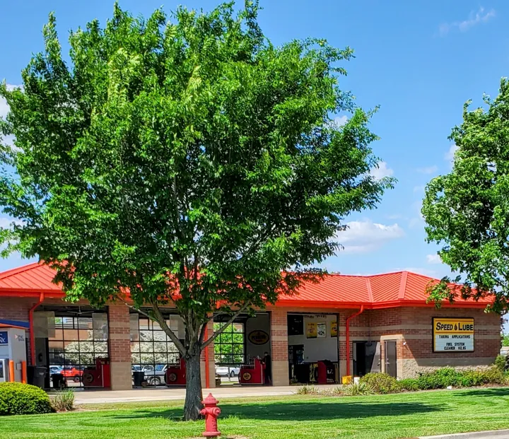 Speed Lube Oil Change Shop