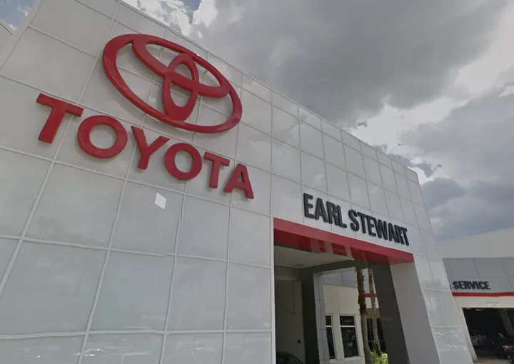 Earl Stewart Toyota Service Center