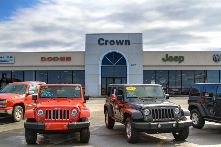 Crown Chrysler Dodge Jeep Ram Fiat Service