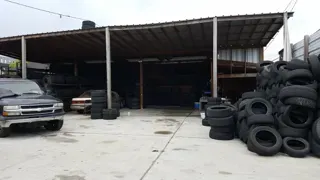 Russell’s tire service