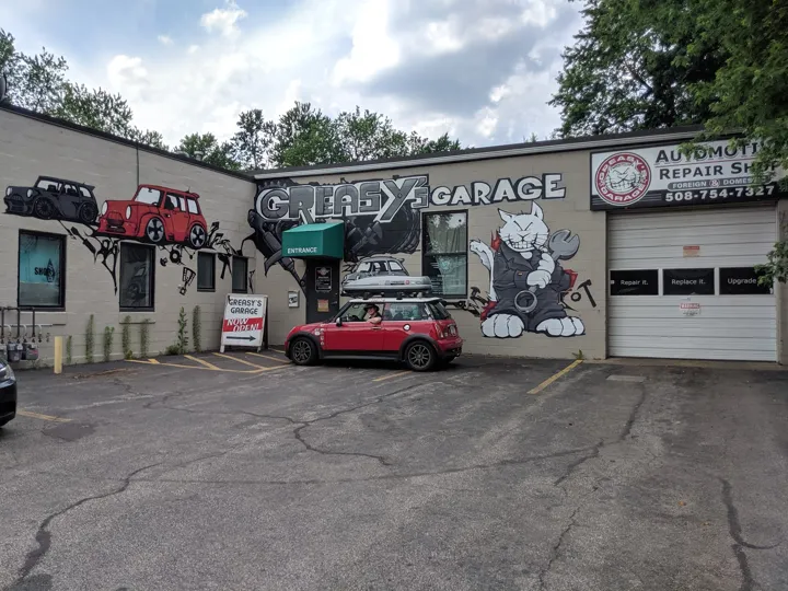 Greasy's Garage