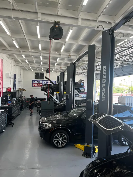 Desert BMW Service