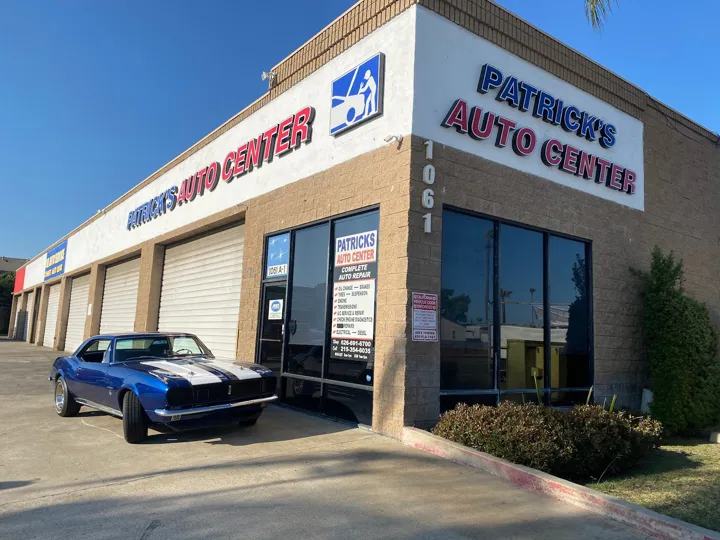 PATRICK'S AUTO CENTER