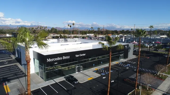 Walter's Mercedes-Benz Van Center Service Department