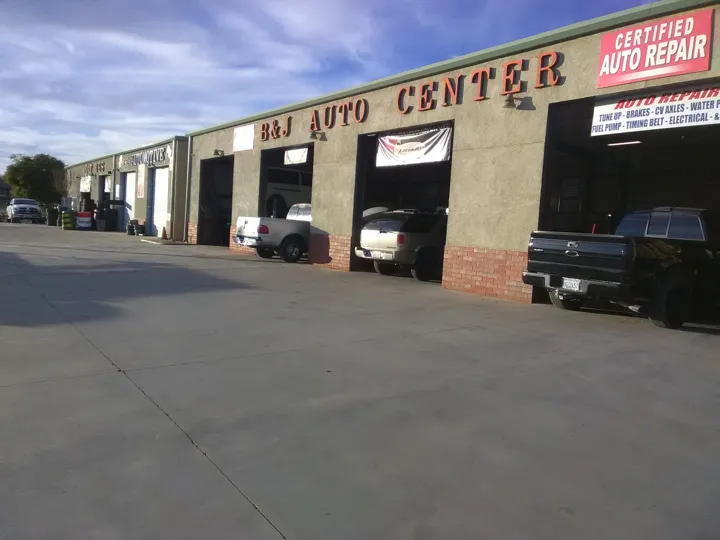 B & J Auto Center