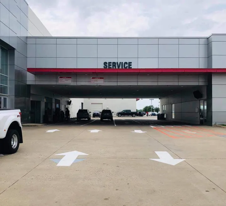 Pat Lobb's Toyota of McKinney Service