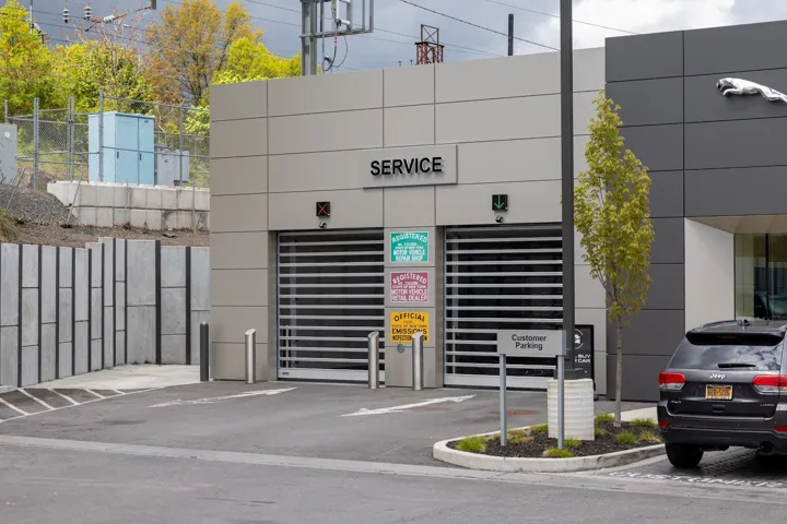 Land Rover New Rochelle Service Center