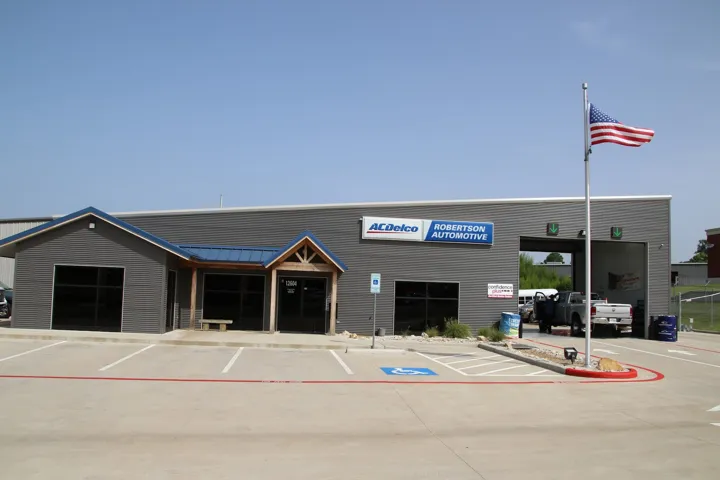 Robertson Automotive