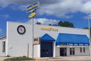 St. Johns Super Service Center