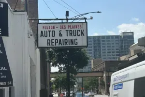 Fulton-Desplaines Garage