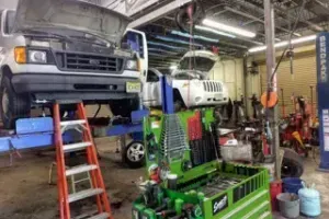 Vic's Auto Service - Car Mechanic & Brake Repair specialist