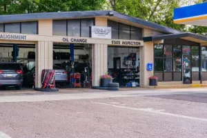 C&J Automotive of Newtown Square