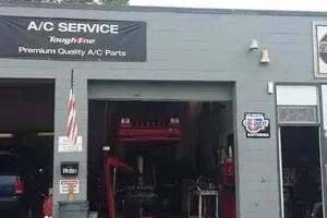 Fred's Garage