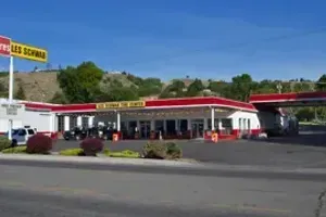 Les Schwab Tire Center