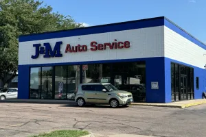 J & M Auto Service - 41st St