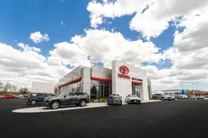 Russ Darrow Toyota Service Center