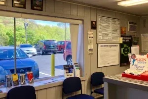 Pennell's Auto Center