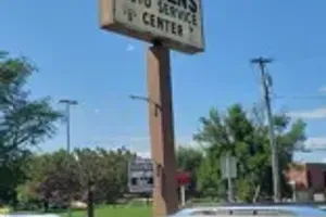 Hansen's Auto Service Center