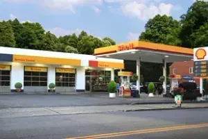 Peekskill Shell Service Station