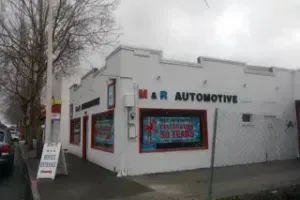 M & R Automotive