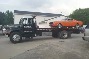 L & M Towing And Repair