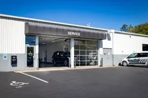 Lincoln of Cincinnati Service Center