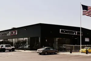 Monteith's Best-One Tire & Service of Elkhart North