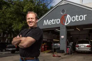 Metro Motor | Capitol Hill Exxon