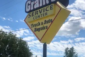 Grant's Service Center LLC