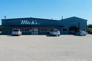 Mick's Truck & Auto