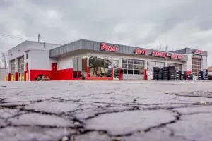 Van's Auto Service & Tire Pros Wadsworth