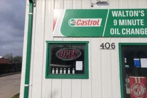 Walton's 9 Minute Oil Change