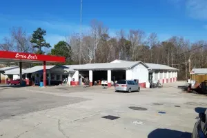 Ernie Lee's Service Center