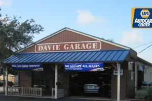 Davie Garage