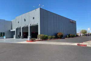 Larry H. Miller Nissan Mesa Service Department